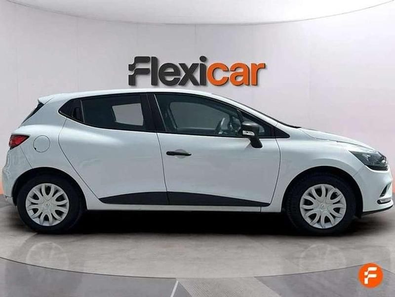 Usado Renault Clio IV Business 67 CV (49 kW) 2019 Blanco Utilitario