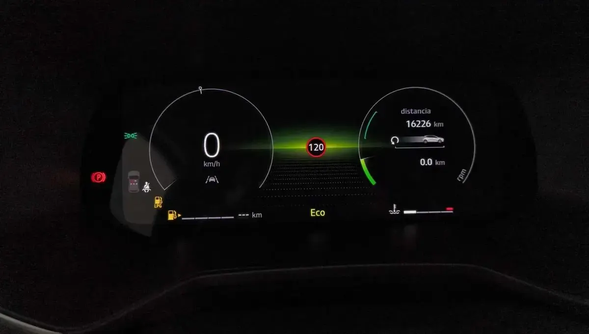 Usado Renault Clio Techno 101 CV (74 kW) 2025 Utilitario