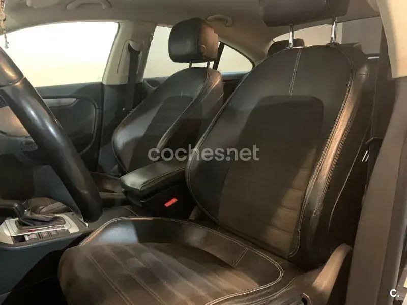 Usado VW CC 177 CV (130 kW) 2014 Negro Berlina