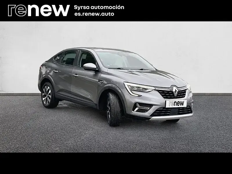 Usado Renault Arkana Equilibre 140 CV (102 kW) 2022 Gris SUV