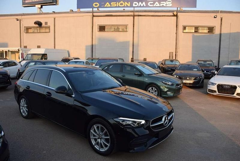 Negro Usado 2024 Mercedes C200 Familiar | 42.500 € (Precio justo) - Imagen 1/4