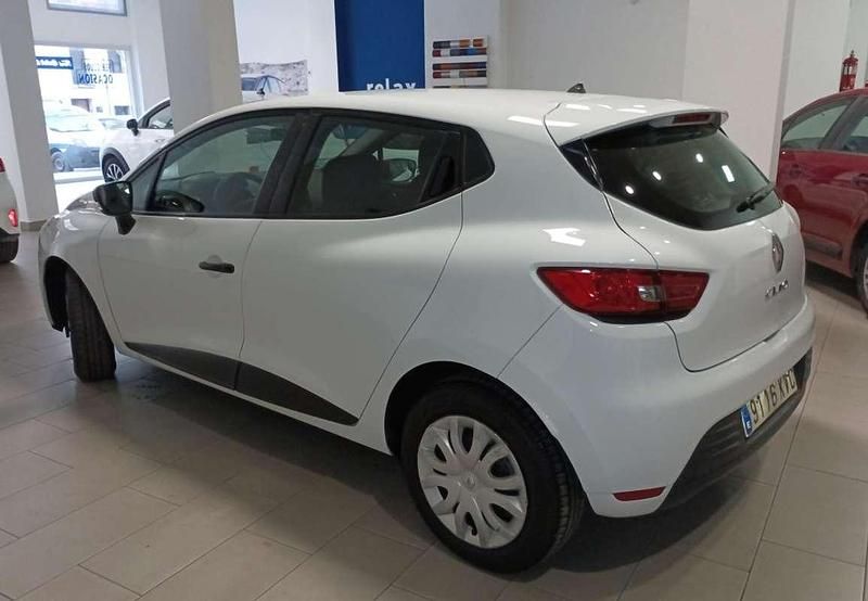 Usado Renault Clio IV Life 75 CV (55 kW) 2019 Blanco Utilitario