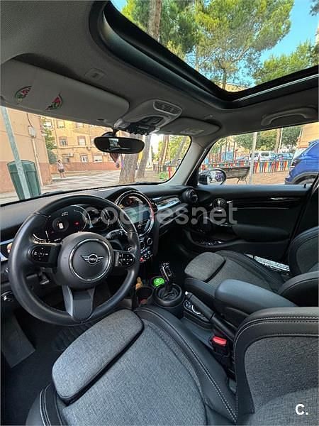 Usado Mini Cooper 136 CV (100 kW) 2022 Gris / plata Utilitario