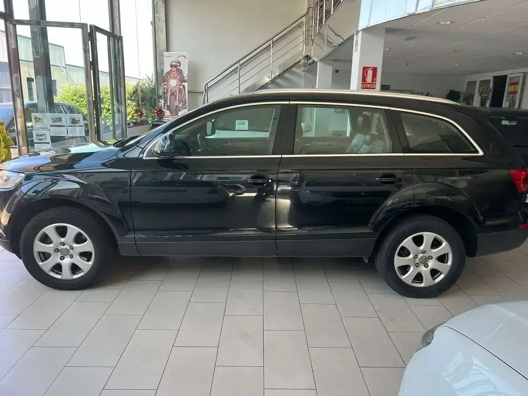 Usado Audi Q7 234 CV (172 kW) 2007 Negro SUV