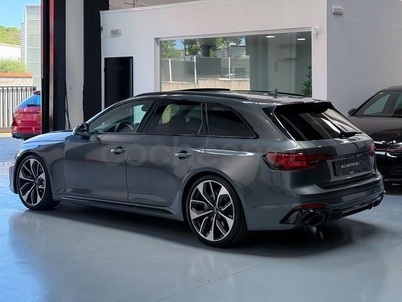 Usado Audi RS4 450 CV (330 kW) 2018 Gris Familiar