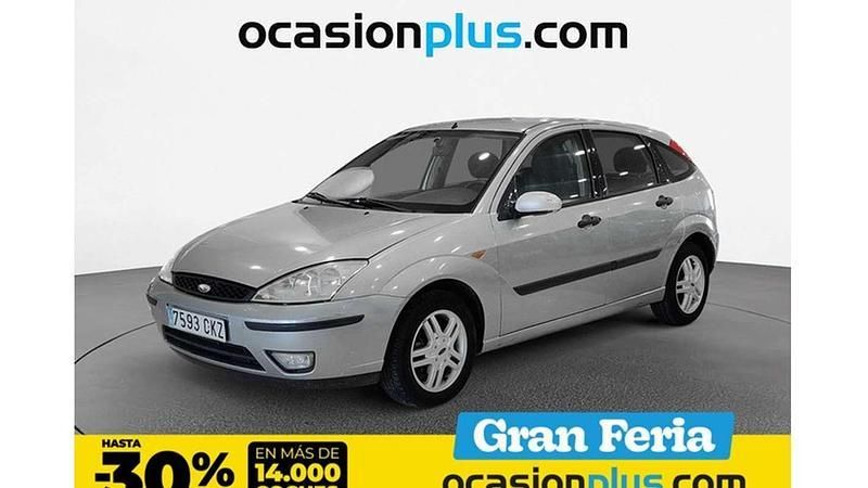 Plateado Usado 2003 Ford Focus Trend Utilitario | 2800 € (Precio justo) - Imagen 1/4