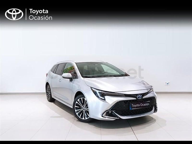 Usado Toyota Corolla Sport 178 CV (130 kW) 2025 Gris / plata Familiar