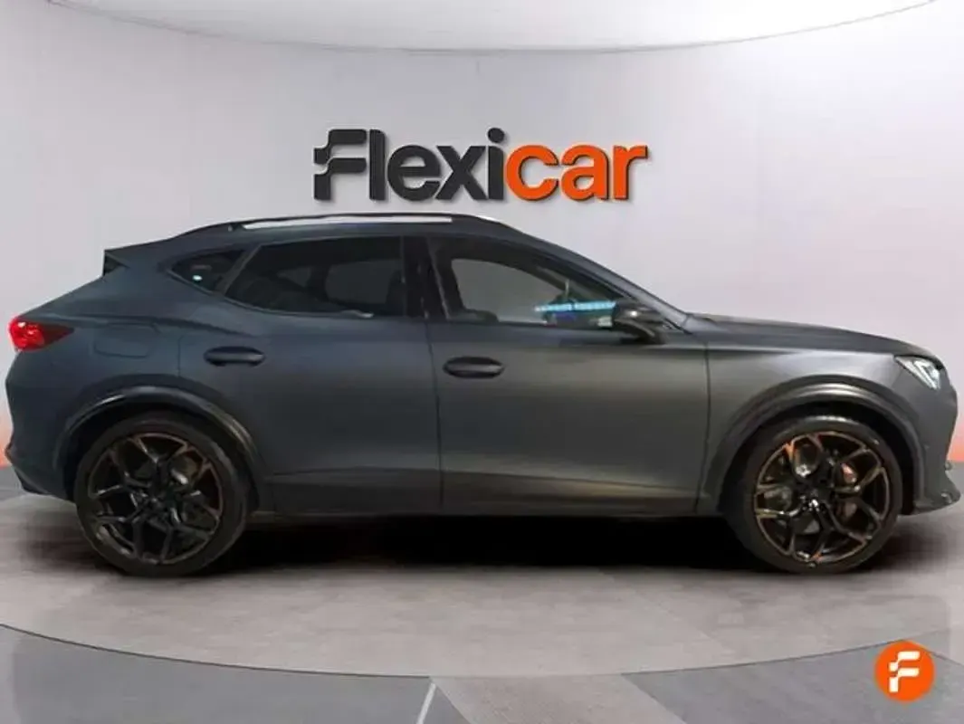 Usado Cupra Formentor VZ 390 CV (286 kW) 2022 Gris SUV