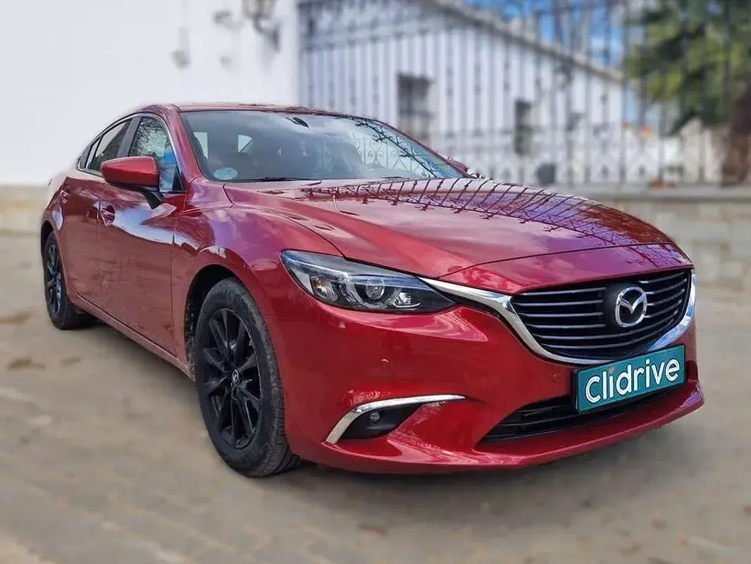 Usado Mazda 6 Style 150 CV (110 kW) 2016 Rojo Berlina