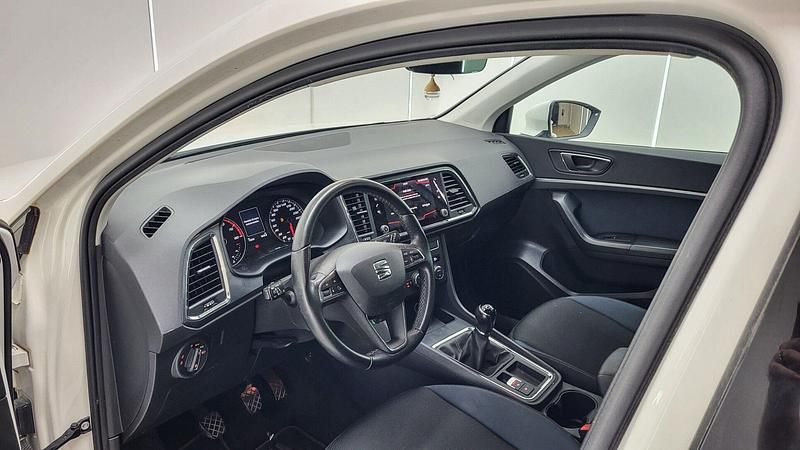 Usado Seat Ateca Style 116 CV (85 kW) 2020 Blanco SUV