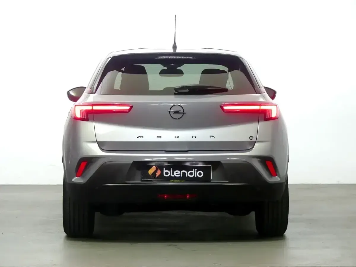 Usado Opel Mokka-e GS Line 100 kW (136 CV) 2021 Gris SUV