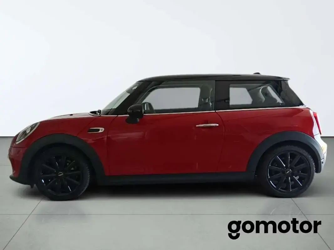 Usado Mini Cooper 136 CV (100 kW) 2019 Rojo Utilitario