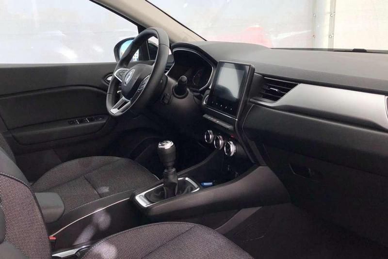 Usado Renault Captur Zen 90 CV (66 kW) 2022 Gris SUV