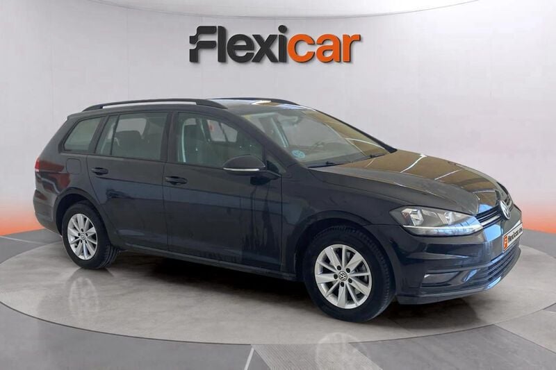 Negro Usado 2018 VW Golf VII Advance Berlina | 11.290 € (Super precio) - Imagen 1/4