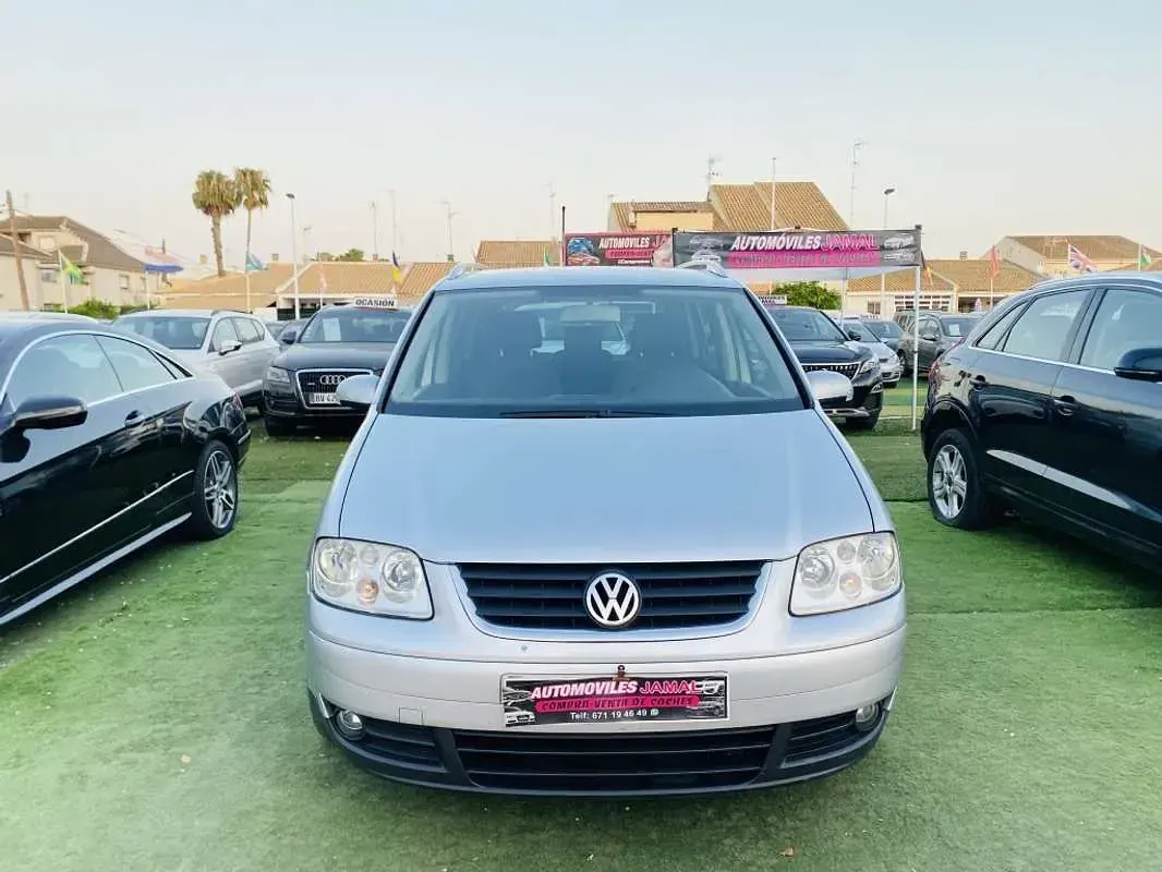 Usado VW Touran Advance 140 CV (102 kW) 2005 Monovolumen