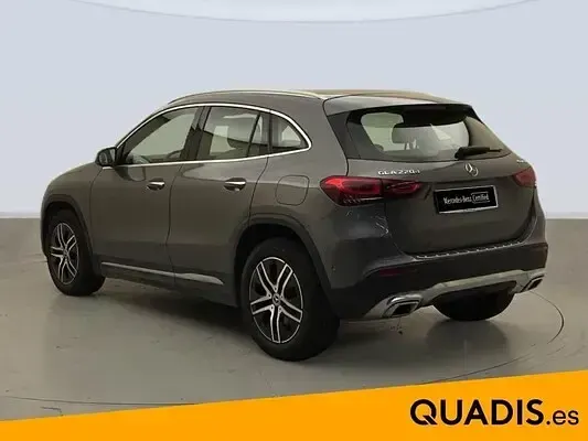 Usado Mercedes GLA220 190 CV (139 kW) 2022 SUV
