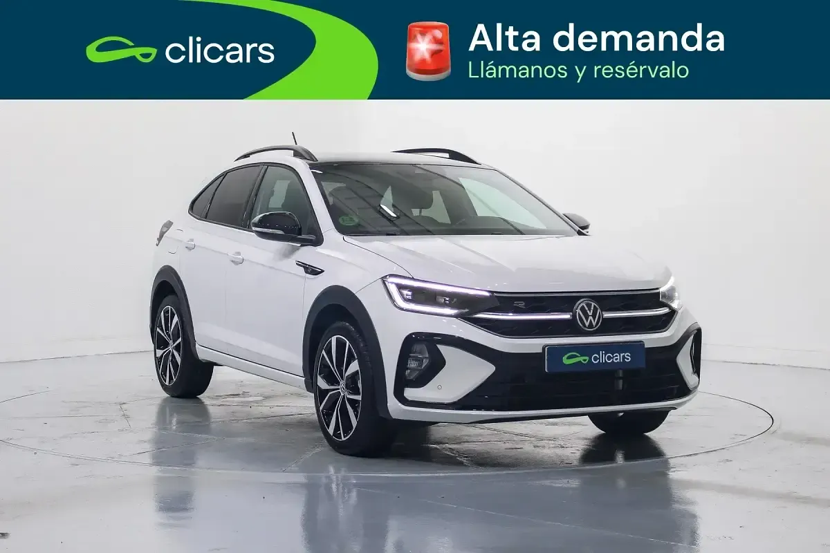 Usado VW Taigo R-line 150 CV (110 kW) 2022 Gris / plata SUV