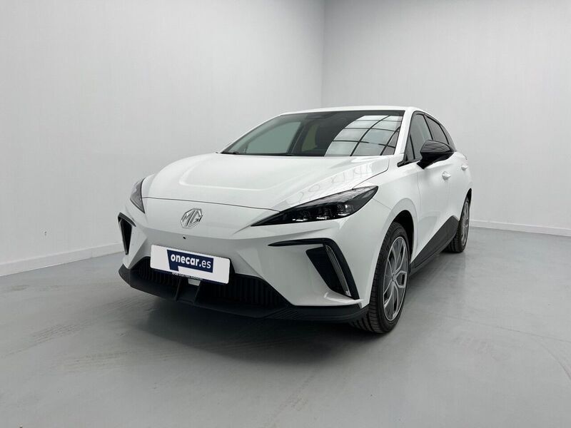 Blanco Usado 2025 MG MG4 EV Luxury Utilitario | 29.490 € - Imagen 1/4