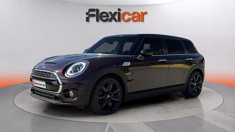 Usado Mini Cooper S Clubman 192 CV (141 kW) 2018 Granate Familiar