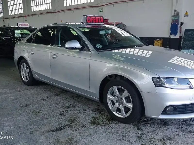 Usado Audi A4 S-Line 143 CV (105 kW) 2008 Gris / plata Berlina