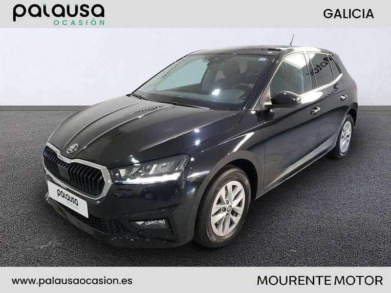 Negro Usado 2025 Skoda Fabia Utilitario | 18.790 € (Precio justo) - Imagen 1/4