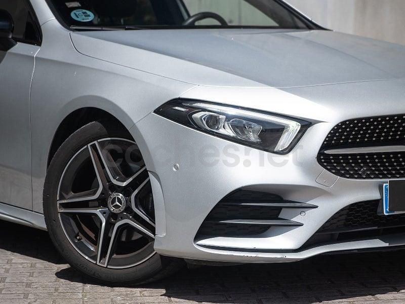 Usado Mercedes A200 163 CV (119 kW) 2020 Gris / plata Berlina