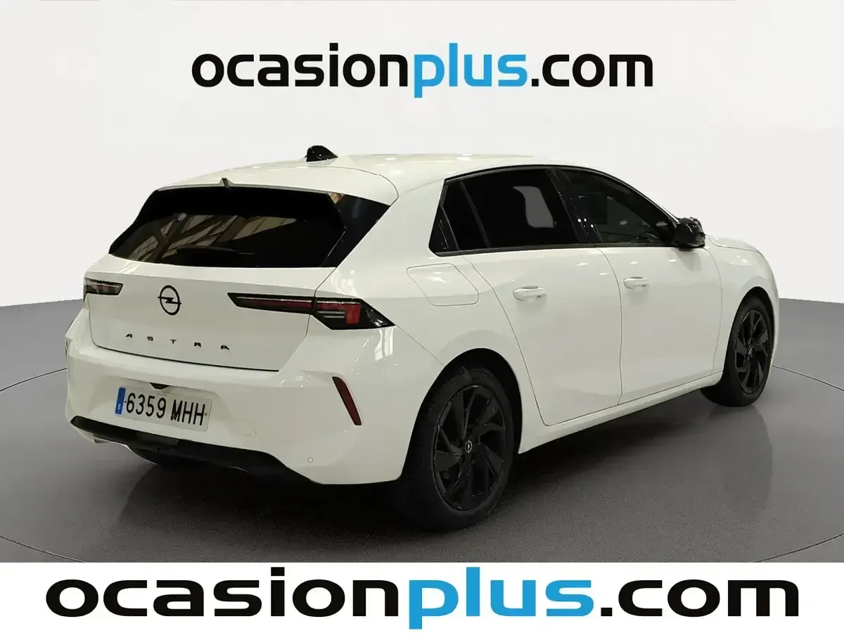 Usado Opel Astra 130 CV (95 kW) 2023 Blanco Utilitario