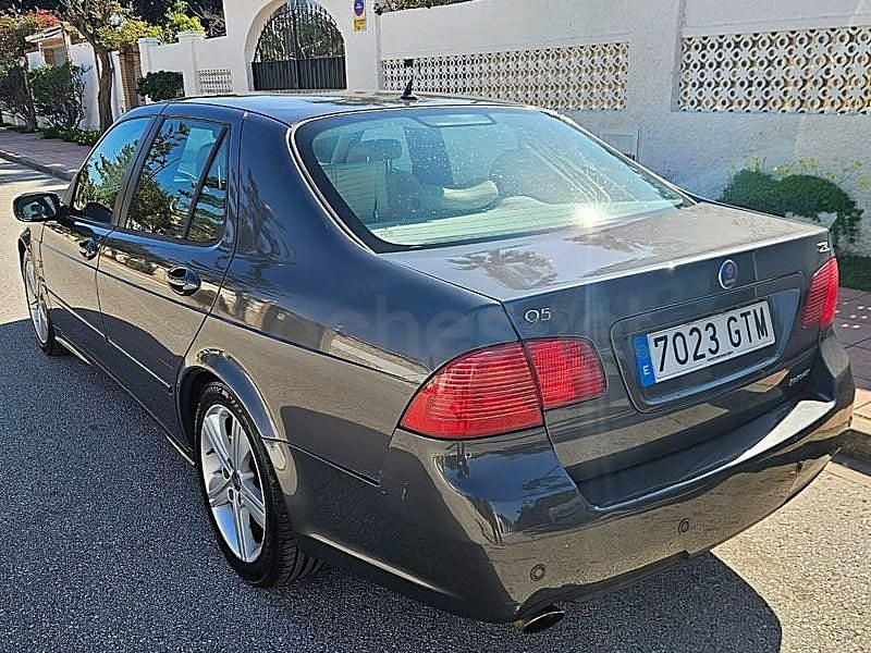 Usado Saab 9-5 Griffin 185 CV (136 kW) 2010 Gris Berlina