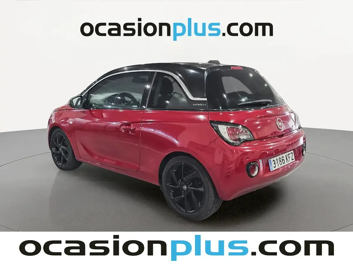 Usado Opel Adam Slam 100 CV (73 kW) 2017 Rojo Utilitario