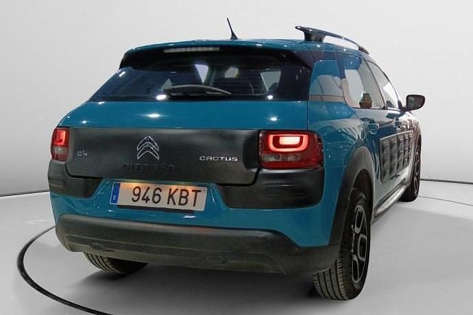 Usado Citroën C4 Cactus Feel 110 CV (80 kW) 2017 Utilitario