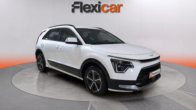 Usado Kia Niro 129 CV (94 kW) 2025 Blanco SUV
