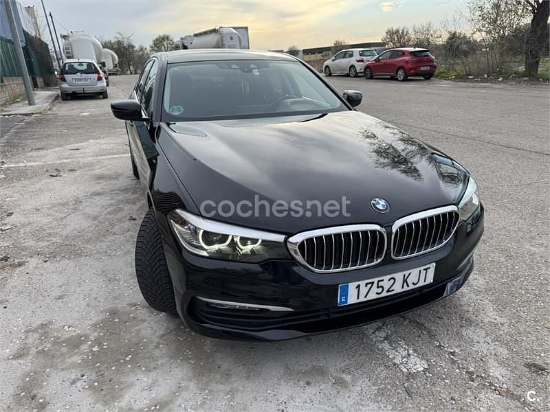 Usado BMW 520 Comfort Edition 190 CV (139 kW) 2018 Negro Berlina