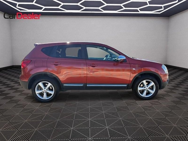 Usado Nissan Qashqai Tekna 150 CV (110 kW) 2009 Granate SUV