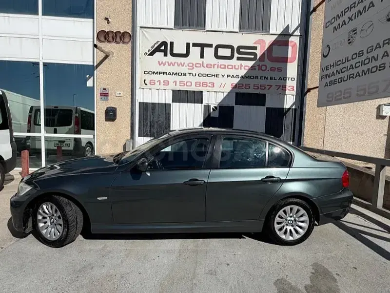 Usado BMW 318 143 CV (105 kW) 2009 Verde Berlina