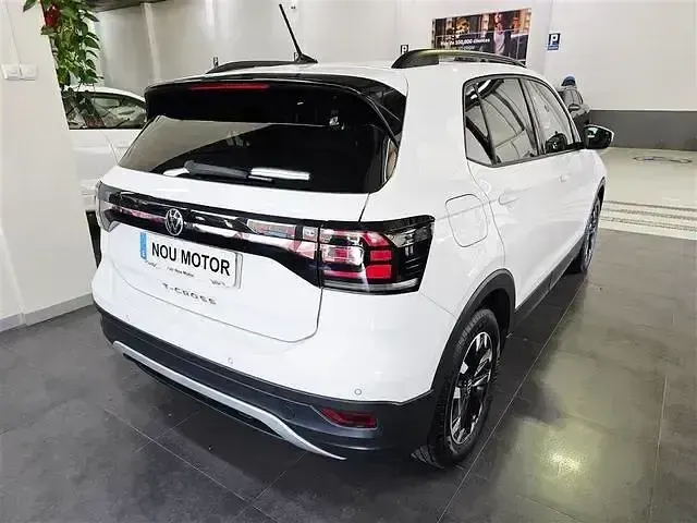 Usado VW T-Cross Advance 110 CV (80 kW) 2022 Blanco SUV