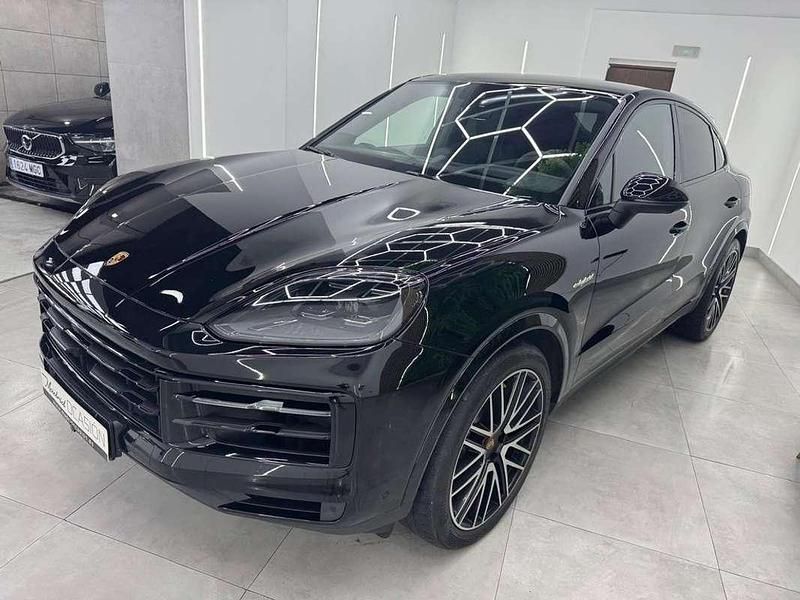 Usado Porsche Cayenne S E-Hybrid 518 CV (380 kW) 2024 Negro SUV