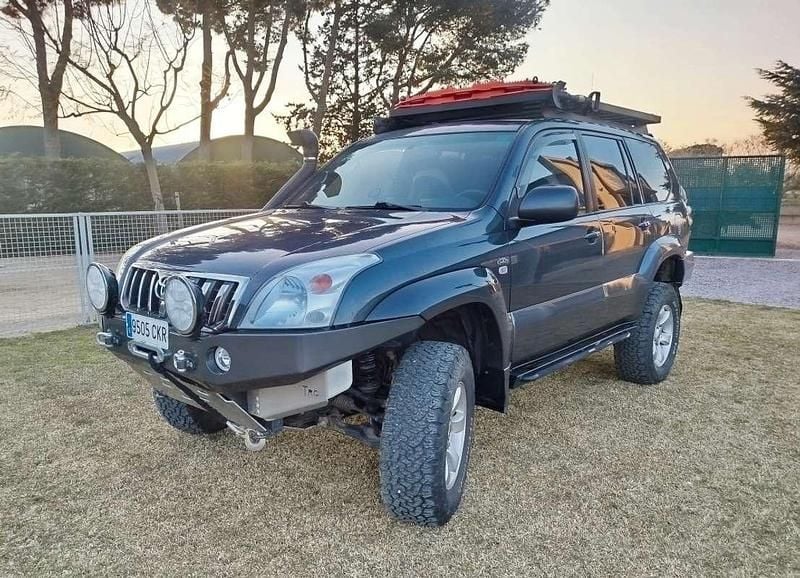 Usado Toyota Land Cruiser 163 CV (119 kW) 2003 Gris / plata SUV