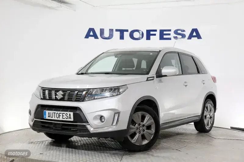 Plateado Usado 2020 Suzuki Vitara SUV | 17.850 € - Imagen 1/4