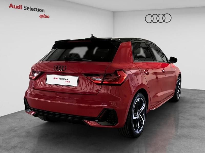 Usado Audi A1 Sportback Black Edition 116 CV (85 kW) 2024 Rojo Utilitario