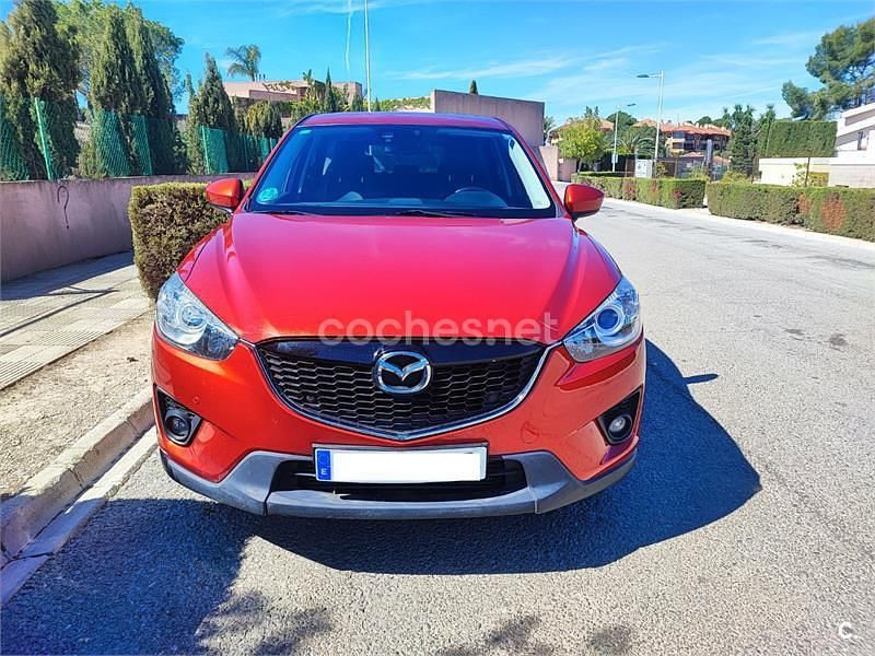 Rojo Usado 2014 Mazda CX-5 Luxury SUV | 11.500 € (Precio justo) - Imagen 1/4