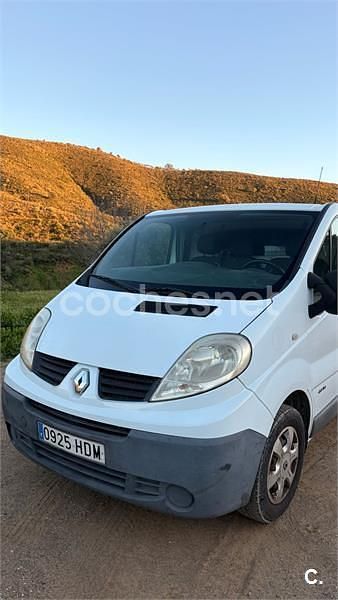 Usado Renault Trafic Equilibre 110 CV (80 kW) 2021 Blanco Monovolumen