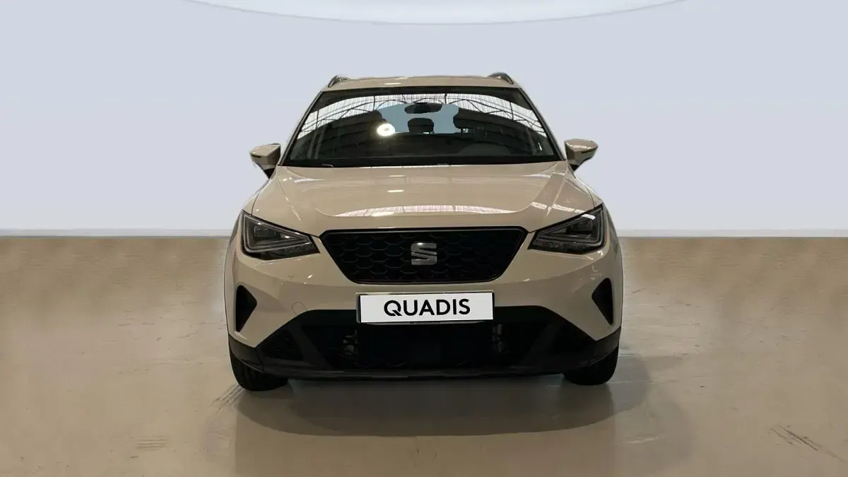 Usado Seat Arona Style 116 CV (85 kW) 2025 Blanco SUV