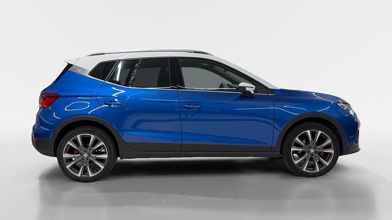 Usado Seat Arona FR 116 CV (85 kW) 2025 Azul SUV