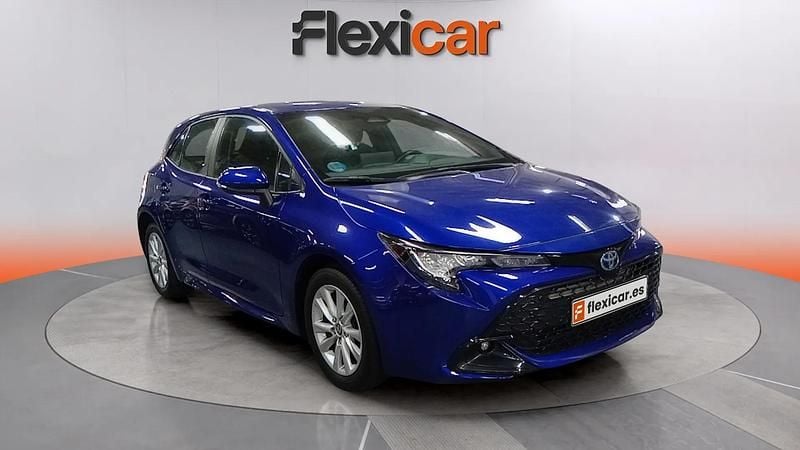 Usado Toyota Corolla Active 140 CV (102 kW) 2024 Azul Berlina
