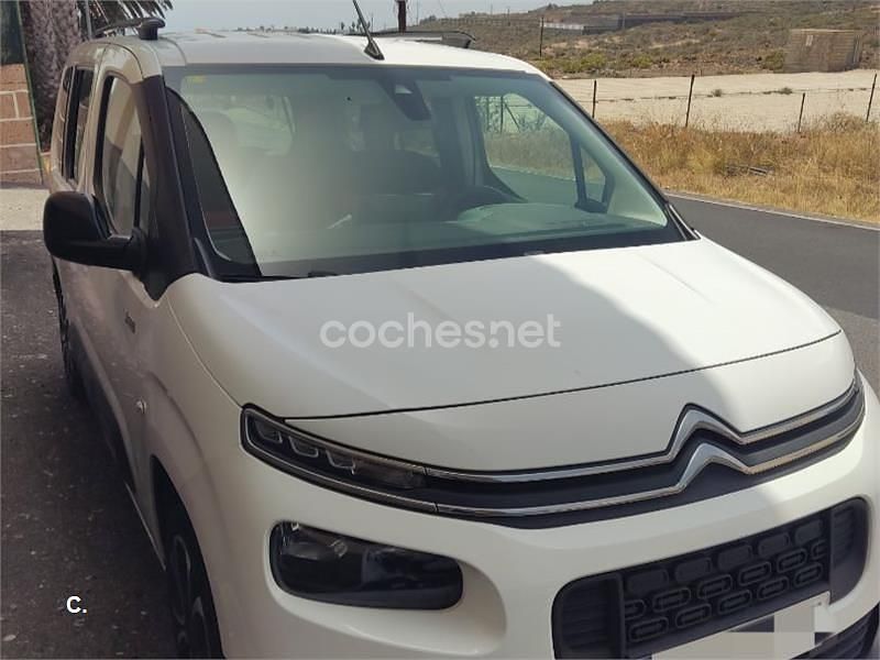 Usado Citroën Berlingo Shine 130 CV (95 kW) 2019 Blanco Monovolumen