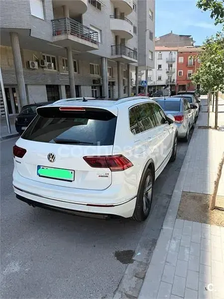 Usado VW Tiguan Sportline 190 CV (139 kW) 2017 Blanco SUV