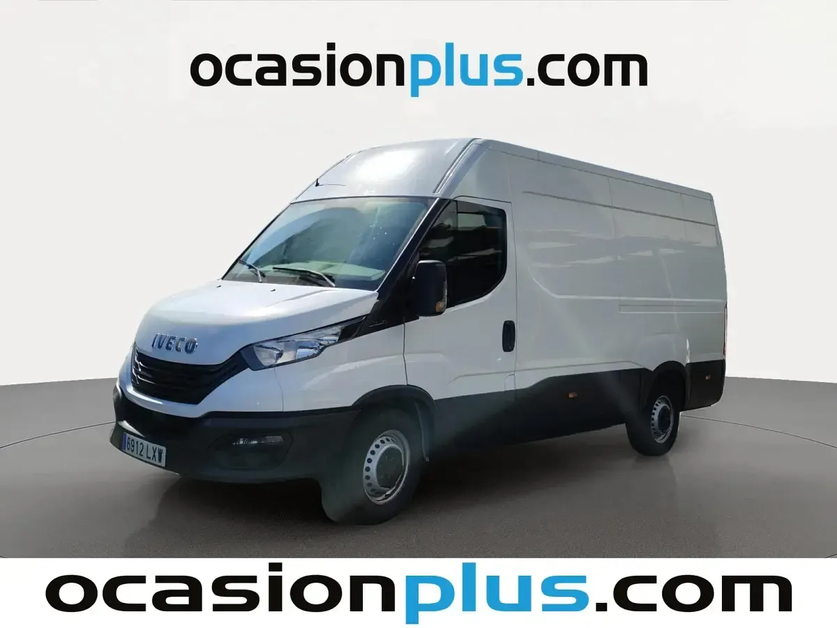 Usado Iveco Daily 156 CV (114 kW) 2022 Familiar