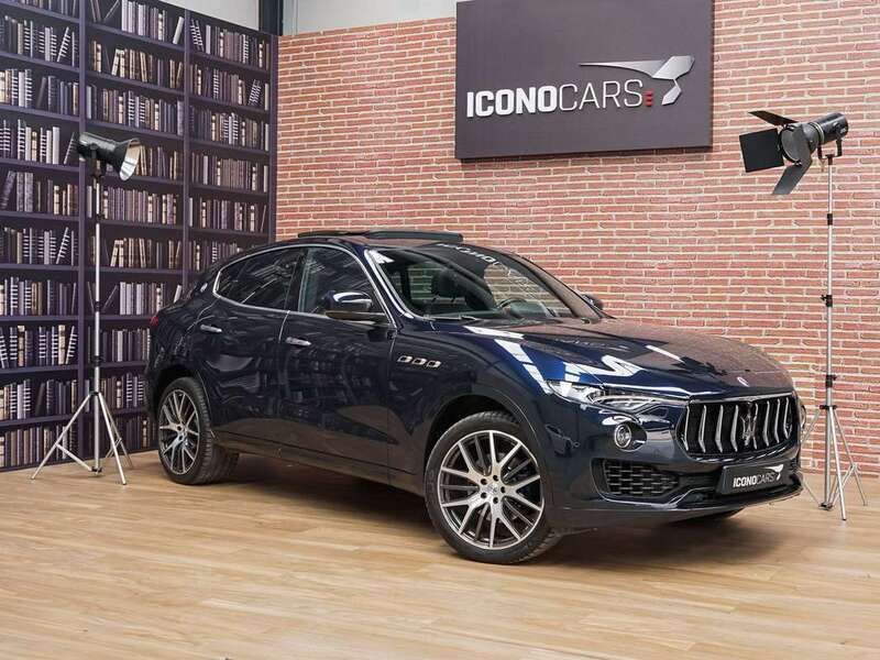 Azul Usado 2018 Maserati Levante SUV | 54.900 € - Imagen 1/4