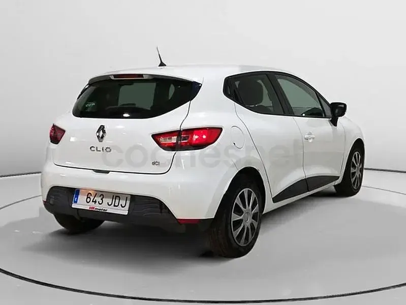 Usado Renault Clio IV Expression 90 CV (66 kW) 2015 Blanco Berlina