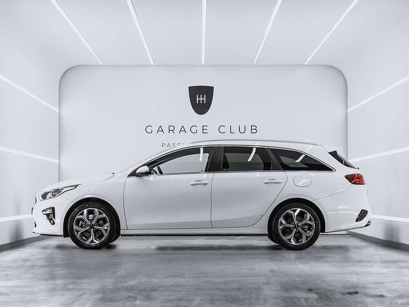 Usado Kia Ceed LX 118 CV (86 kW) 2019 Blanco Utilitario